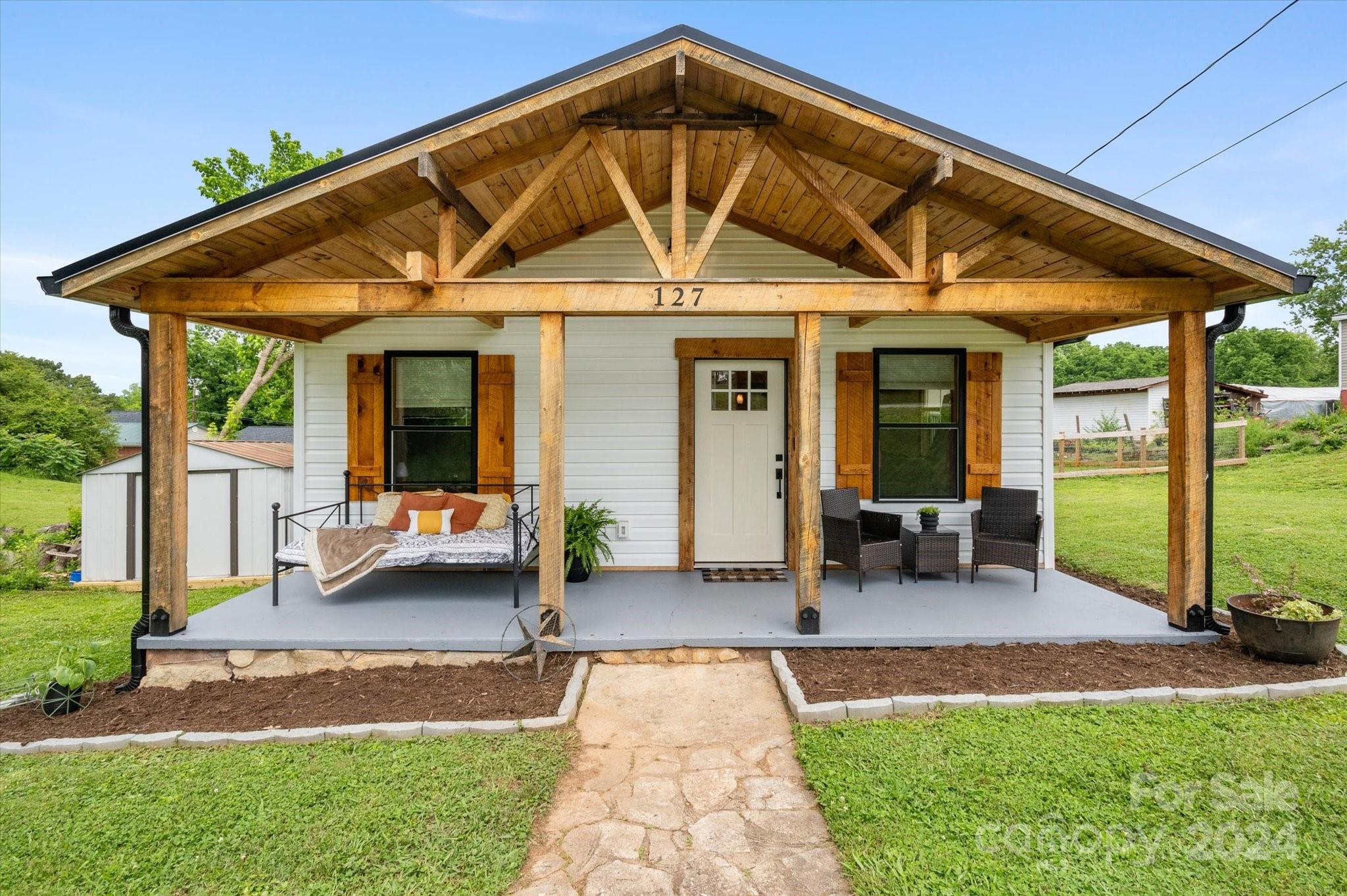 127 Leach Street Marion NC 28752