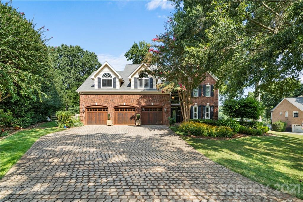 102 Castles Gate Drive Mooresville NC 28117