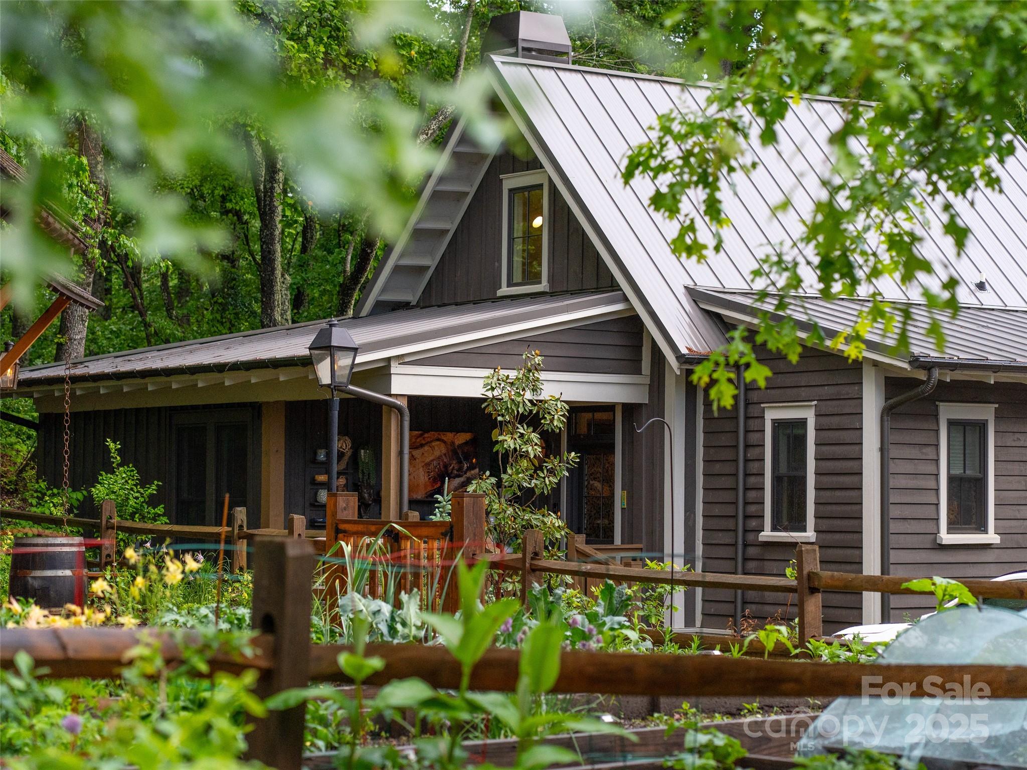 15 Fay Jones Lane Black Mountain NC 28711