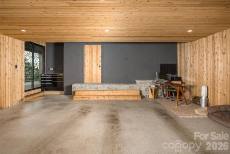 206 Tsisdvna Lane Brevard NC 28712