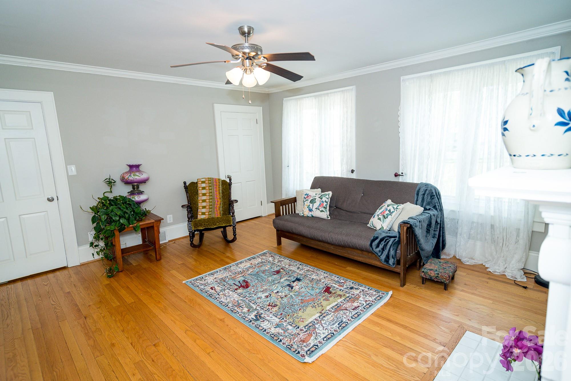 610 E Main Street Cherryville NC 28021