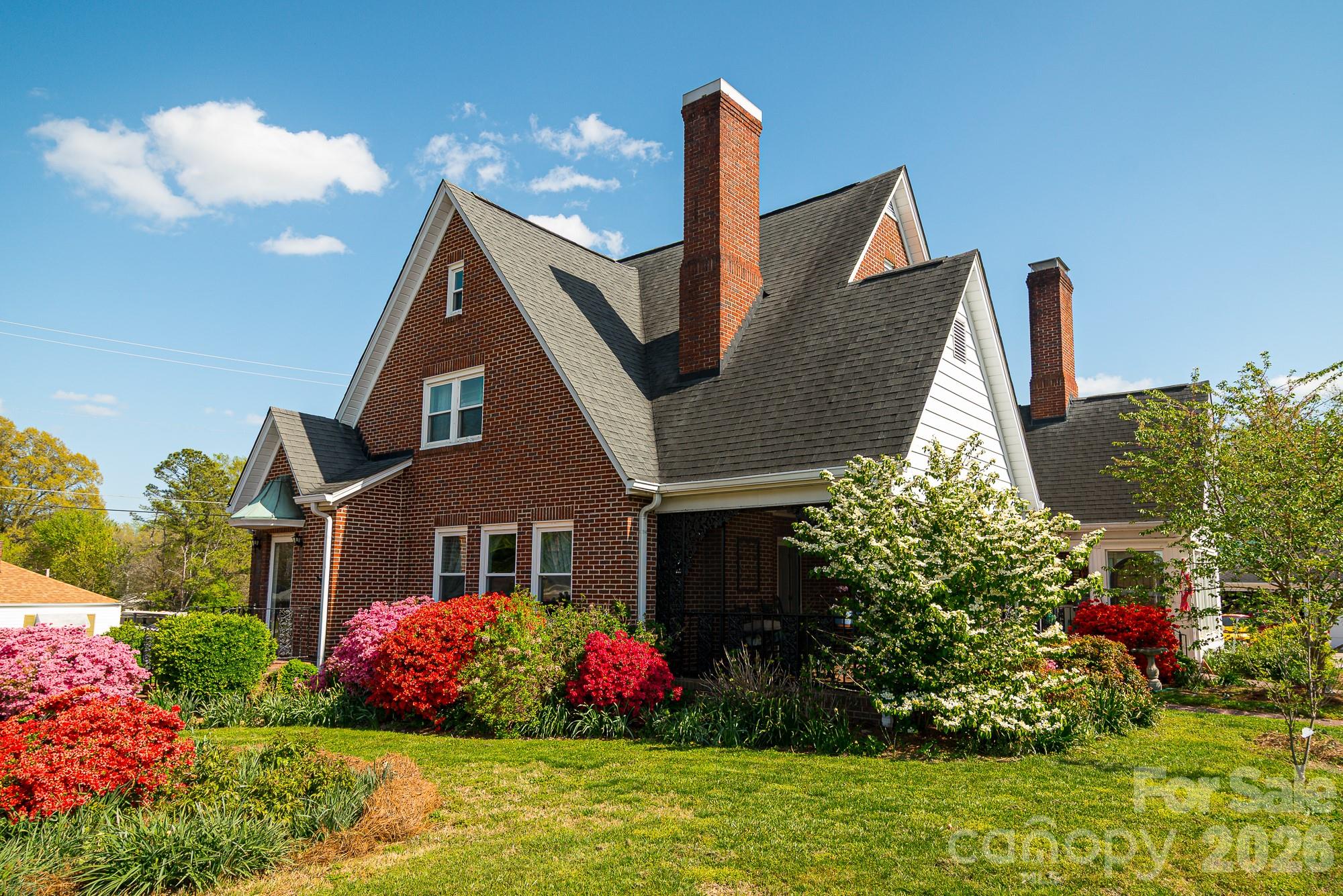 610 E Main Street Cherryville NC 28021