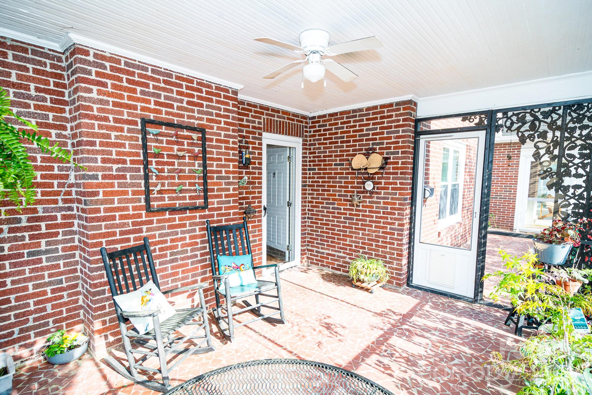 610 E Main Street Cherryville NC 28021