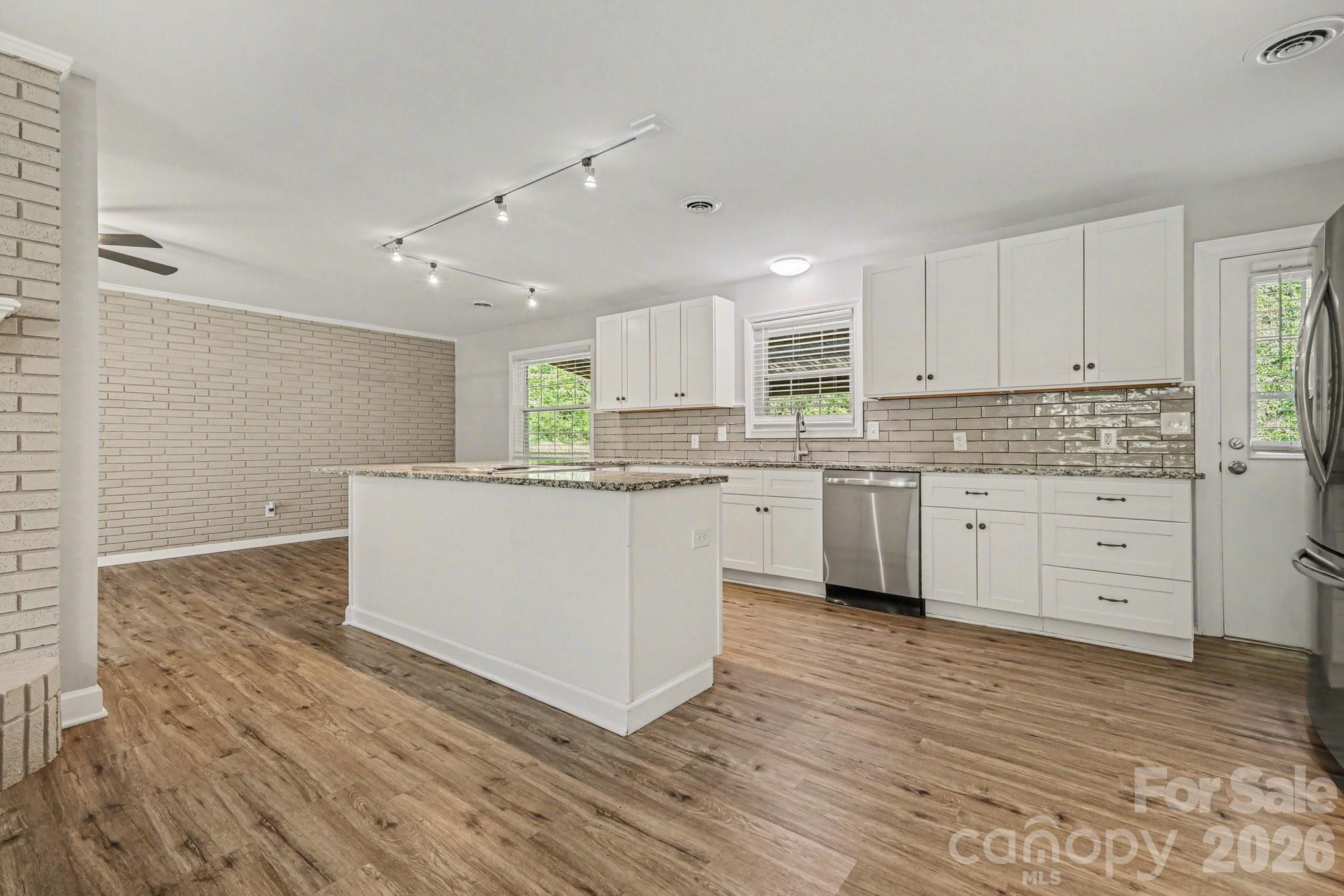 2330 18th Street NE Hickory NC 28601