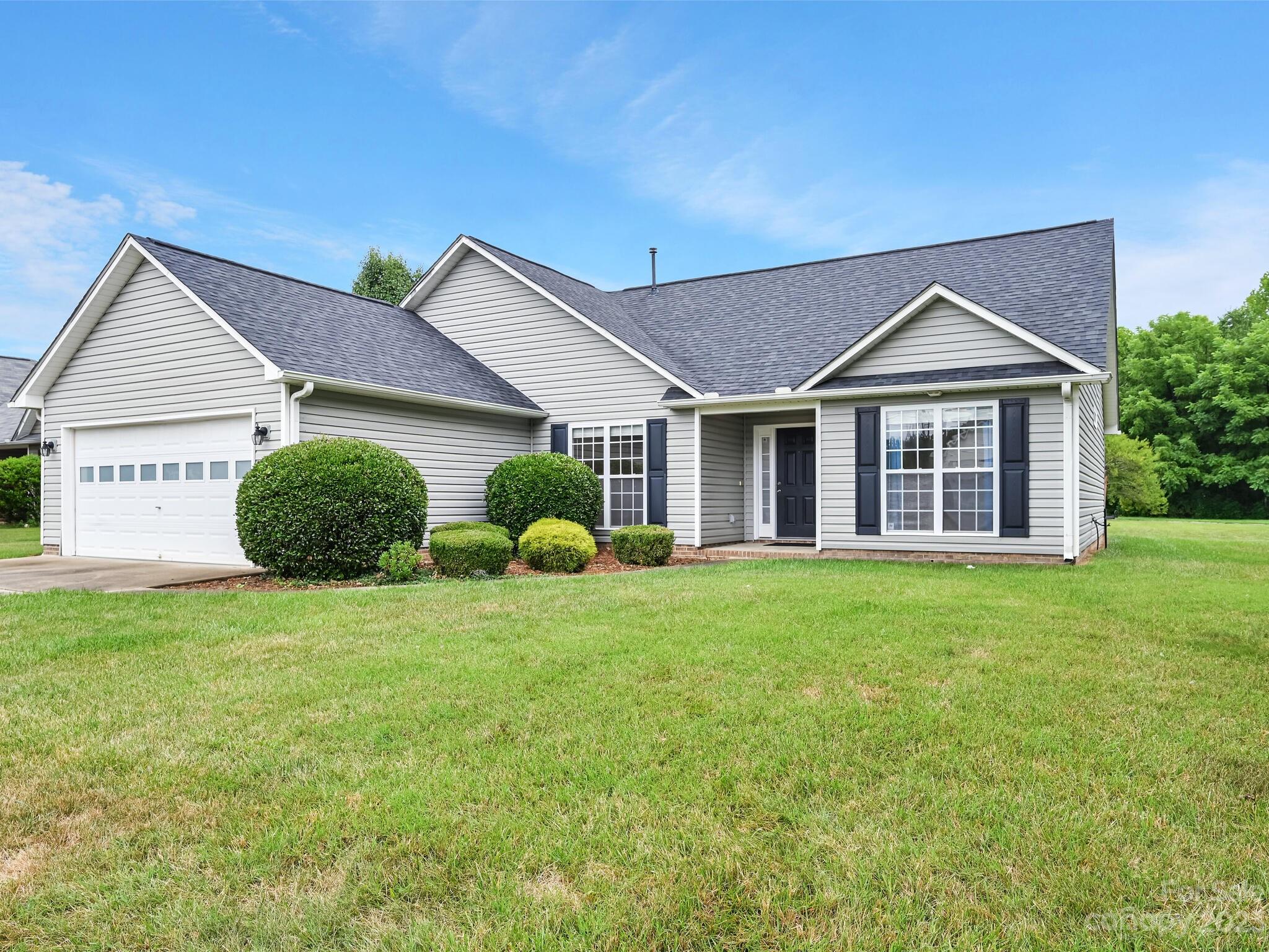 173 S Sunberry Trail Fletcher NC 28732