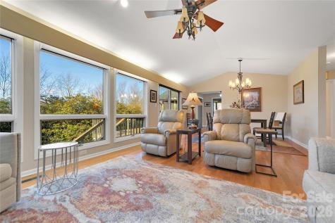 59 Agaliha Lane Brevard NC 28712