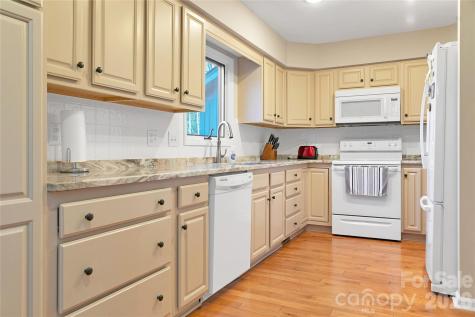59 Agaliha Lane Brevard NC 28712