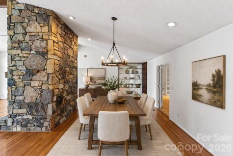 3 Tree Top Place Black Mountain NC 28711