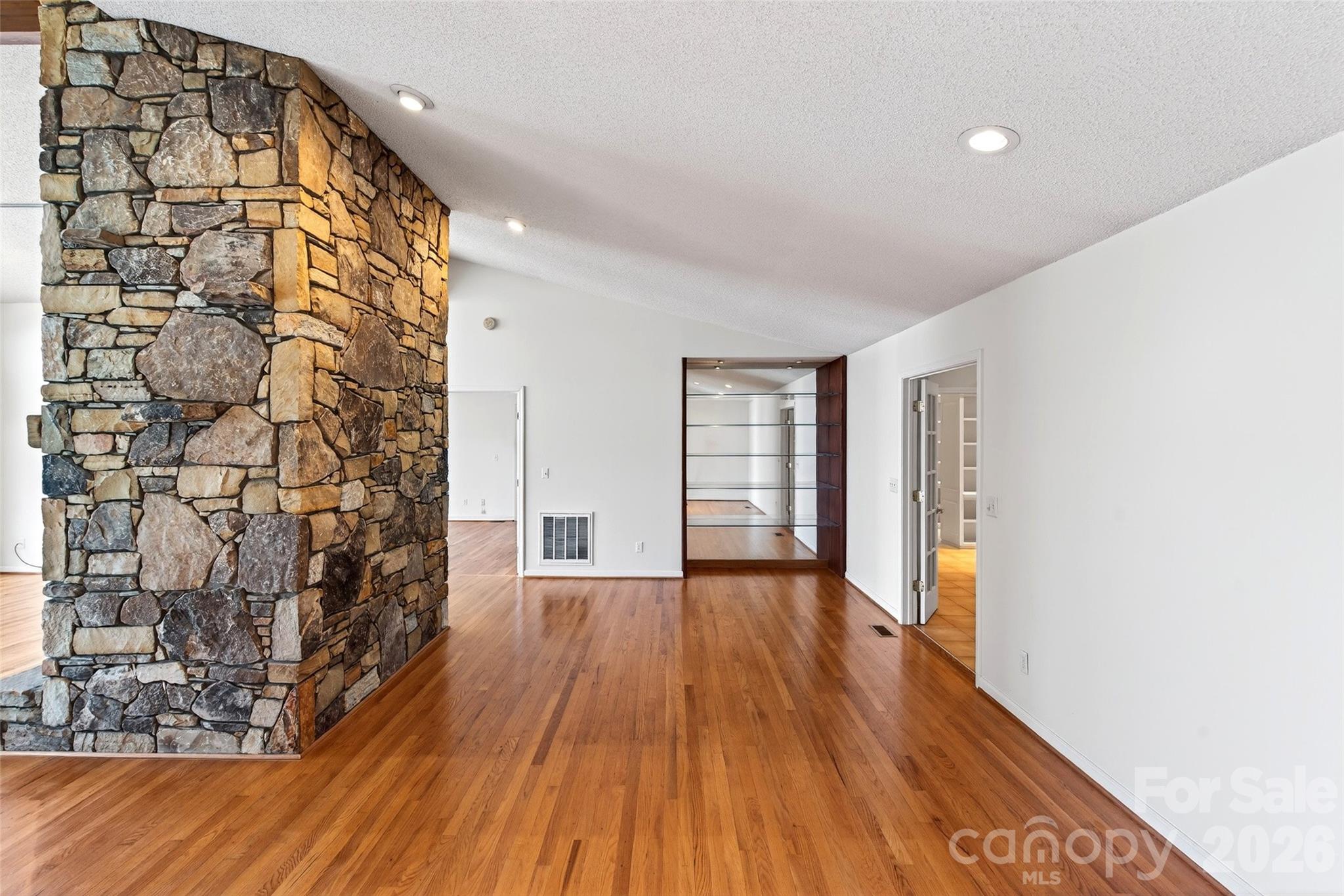 3 Tree Top Place Black Mountain NC 28711