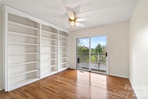 3 Tree Top Place Black Mountain NC 28711