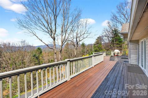 3 Tree Top Place Black Mountain NC 28711