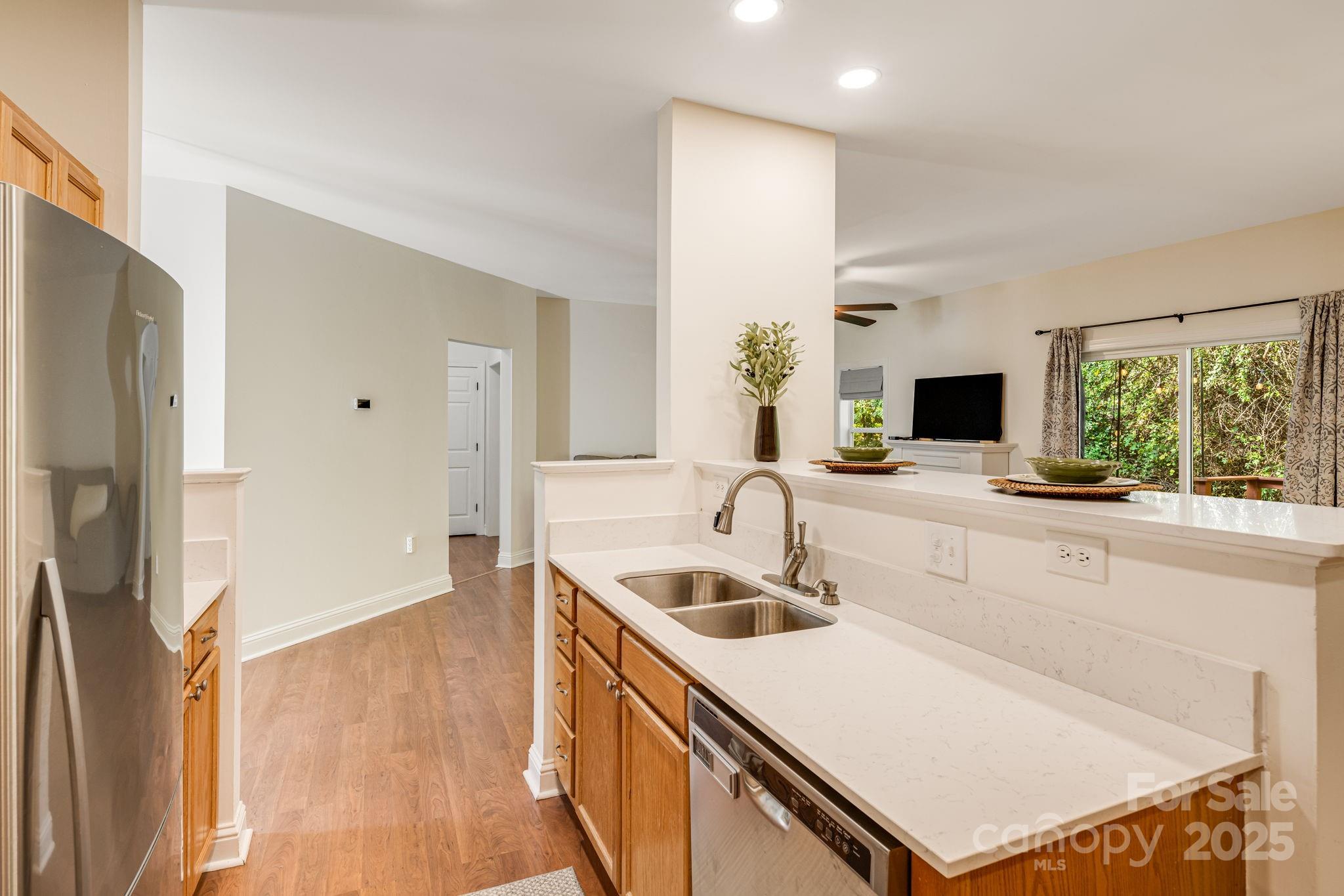 37 Poplar Creek Drive Asheville NC 28805