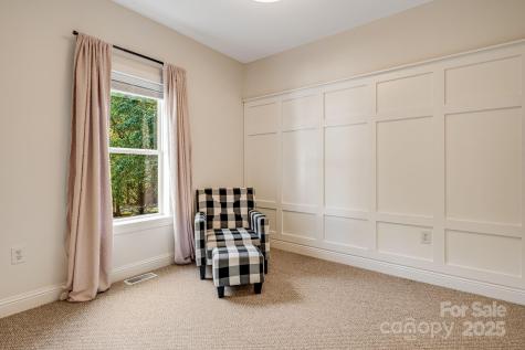 37 Poplar Creek Drive Asheville NC 28805