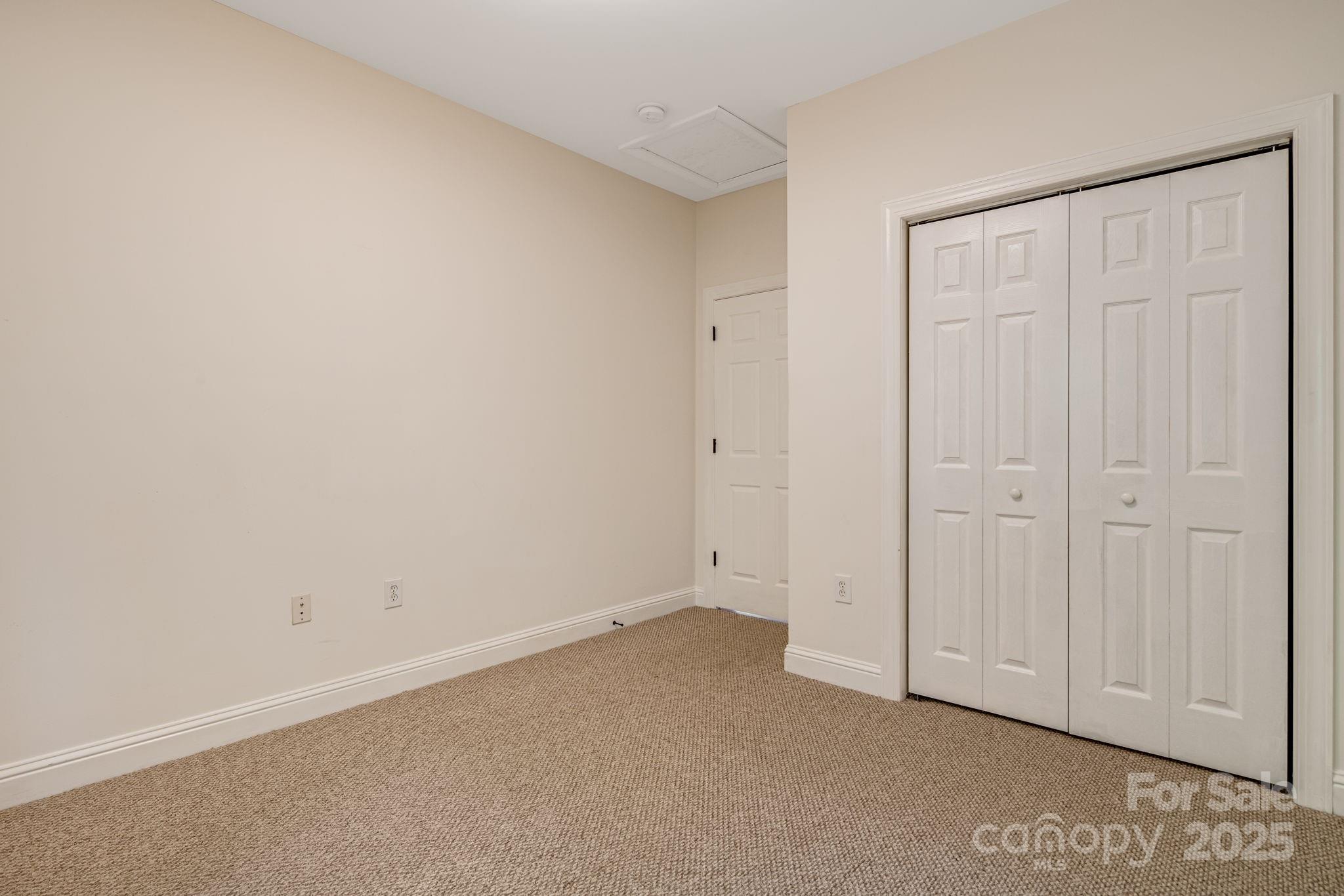 37 Poplar Creek Drive Asheville NC 28805