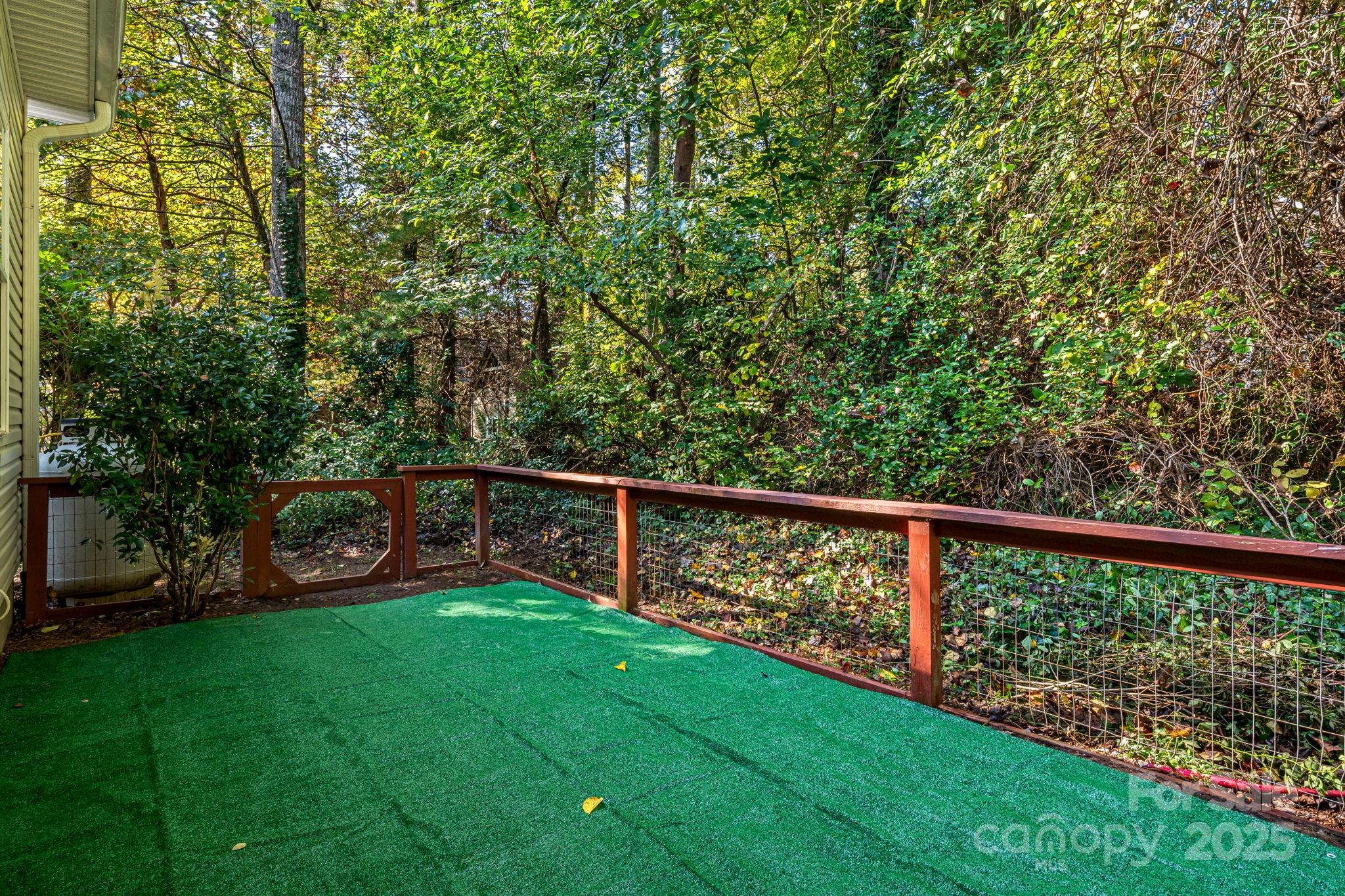 37 Poplar Creek Drive Asheville NC 28805