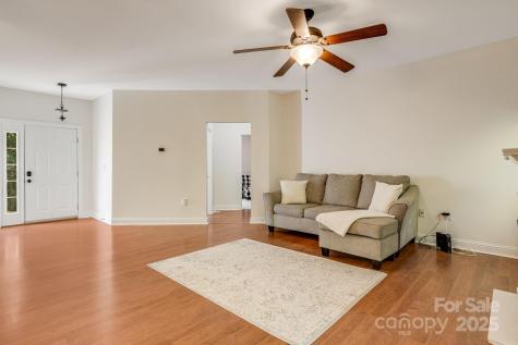 37 Poplar Creek Drive Asheville NC 28805