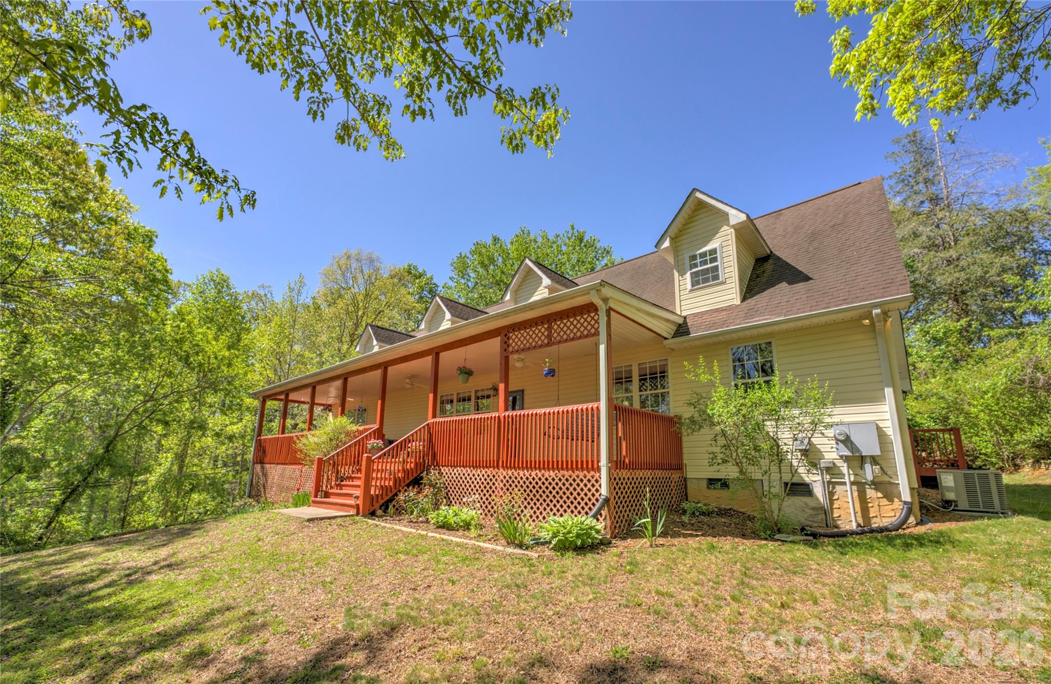 64 Wyoming Road Asheville NC 28803