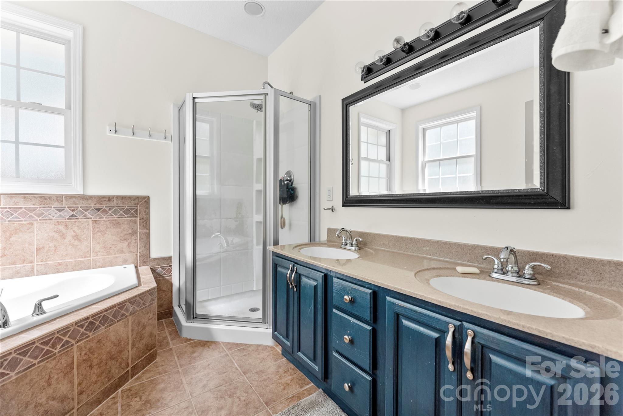 64 Wyoming Road Asheville NC 28803