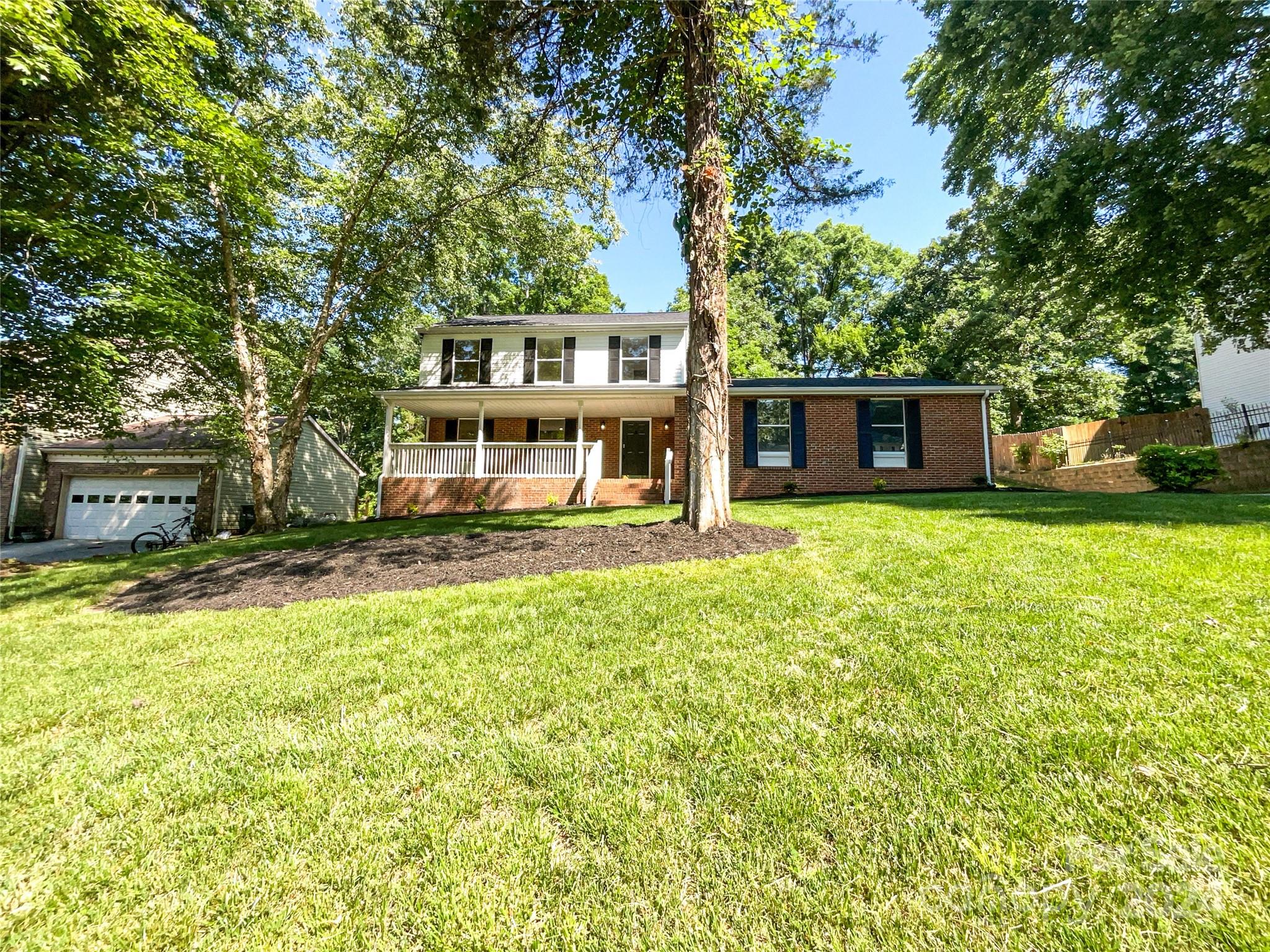 1329 Brittle Creek Drive Matthews NC 28105
