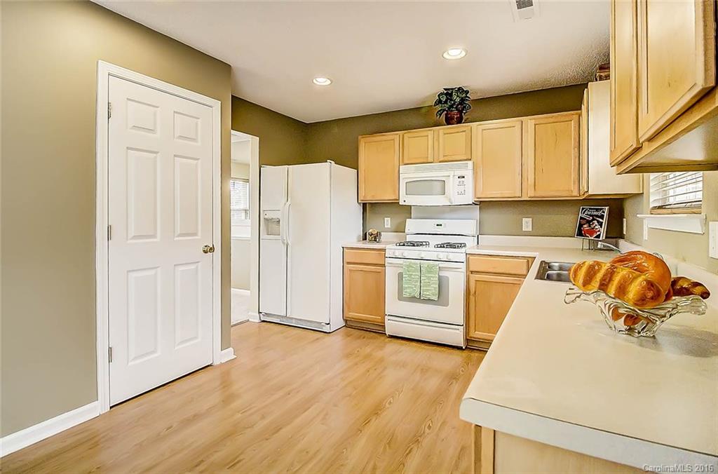 5214 Aria Court Charlotte NC 28215