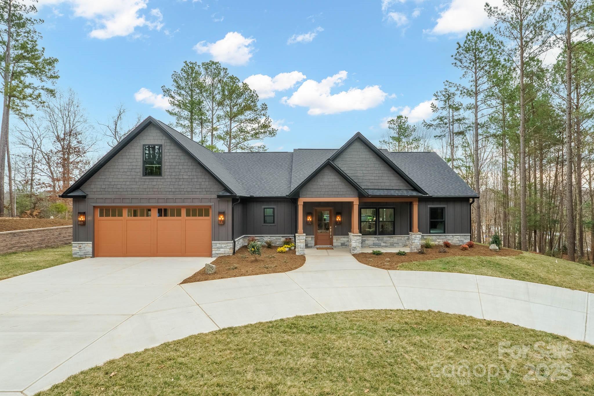 4890 Rio De Luna Hickory NC 28601