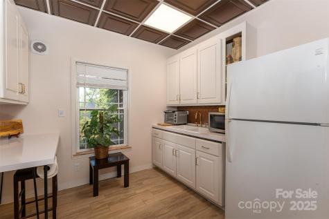18 Timber Moss Drive Asheville NC 28804
