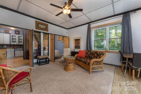18 Timber Moss Drive Asheville NC 28804