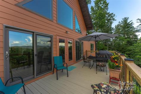 18 Timber Moss Drive Asheville NC 28804