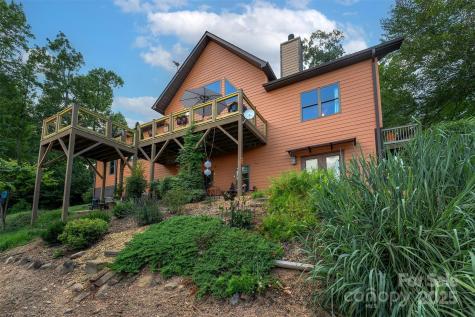 18 Timber Moss Drive Asheville NC 28804