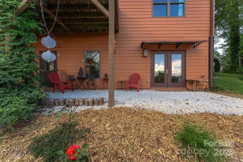 18 Timber Moss Drive Asheville NC 28804