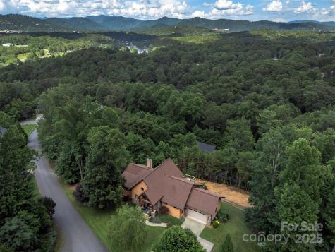 18 Timber Moss Drive Asheville NC 28804