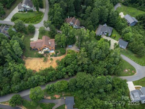 18 Timber Moss Drive Asheville NC 28804