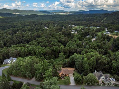 18 Timber Moss Drive Asheville NC 28804