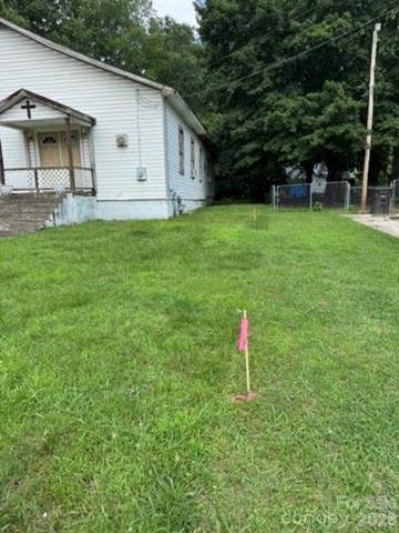 1319 7th Street Statesville NC 28677