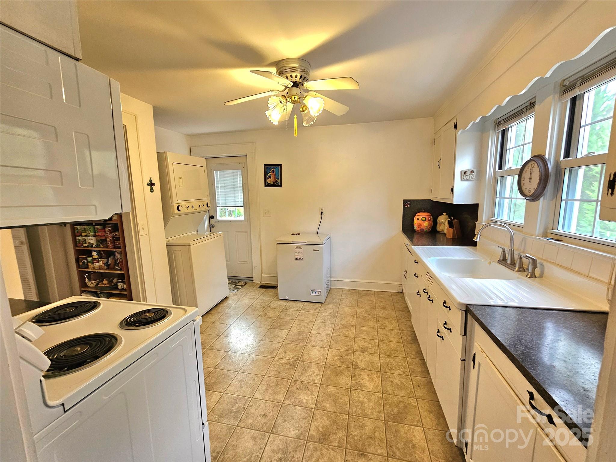 627 N 6th Street Albemarle NC 28001