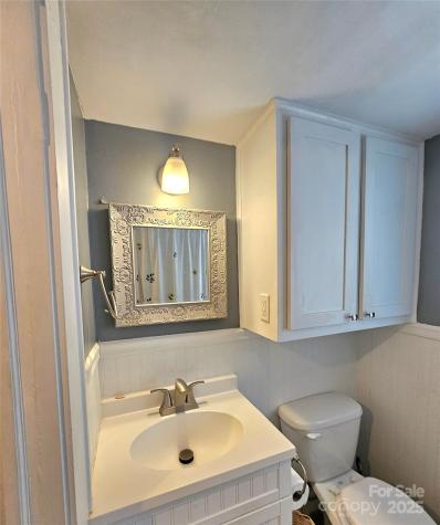 627 N 6th Street Albemarle NC 28001