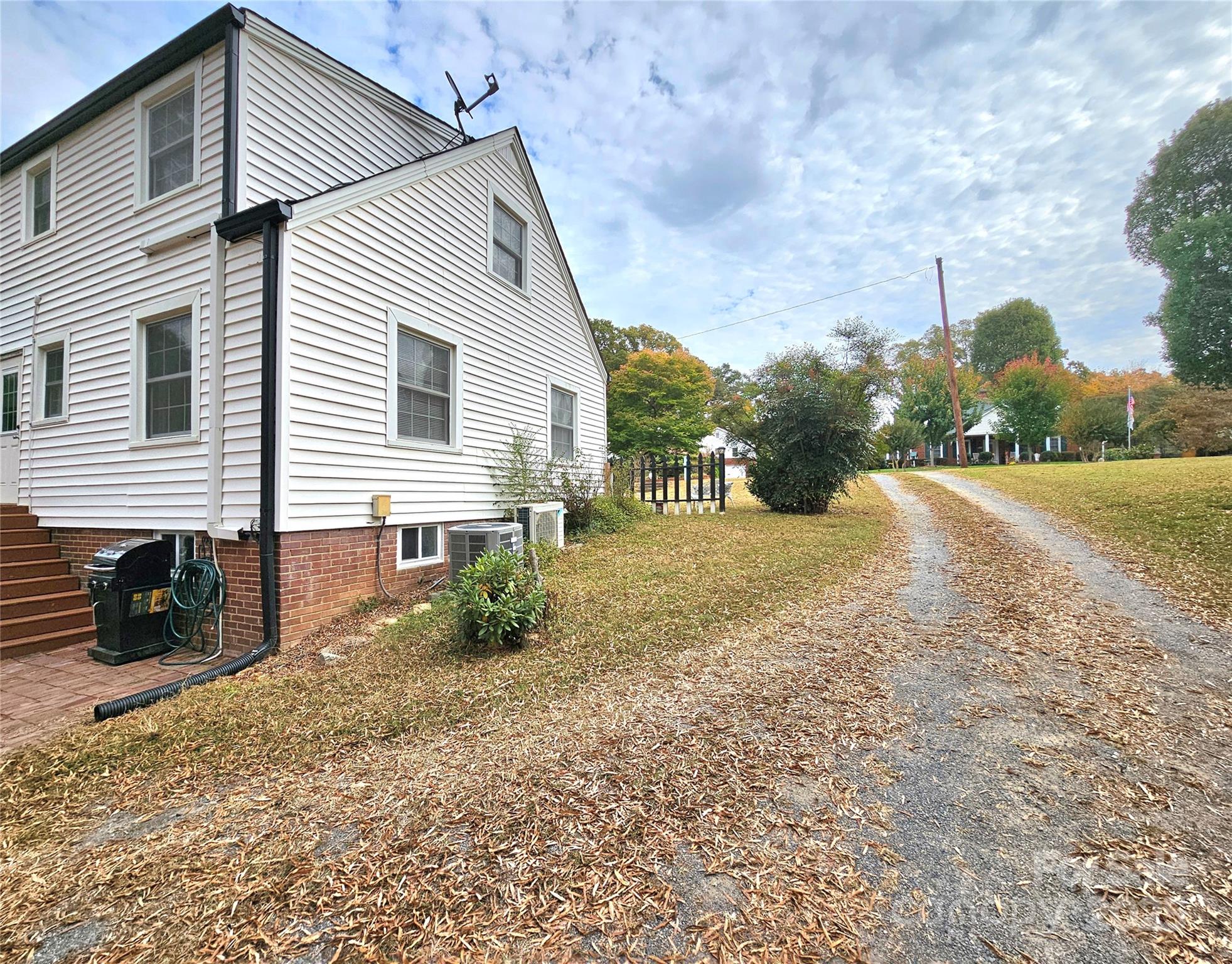 627 N 6th Street Albemarle NC 28001