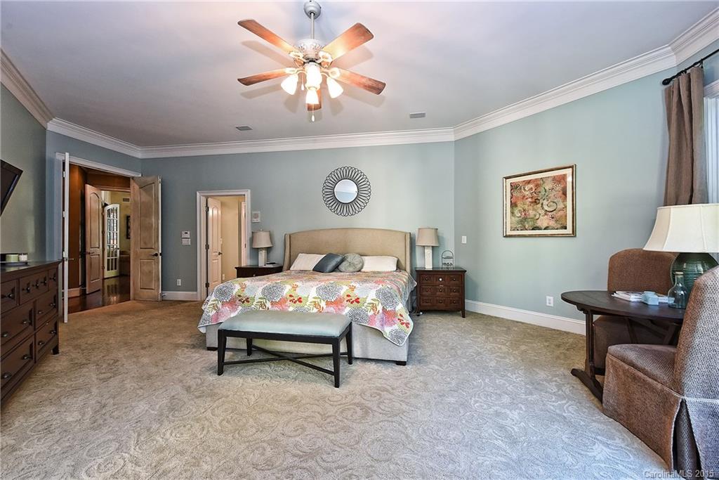 5523 Meadow Haven Lane Charlotte NC 28270