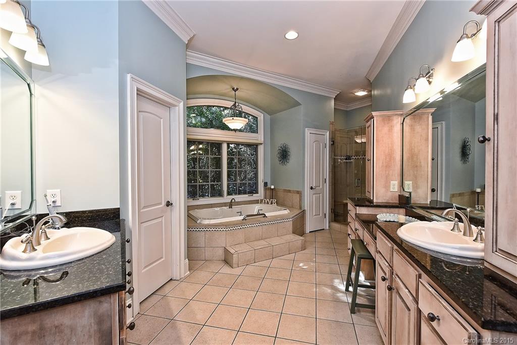 5523 Meadow Haven Lane Charlotte NC 28270