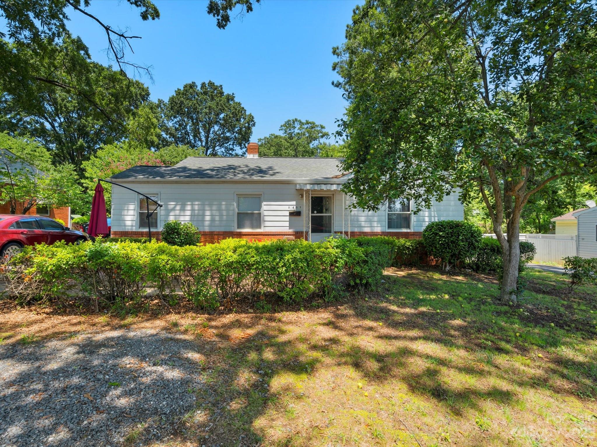 2627 Ashley Road Charlotte NC 28208