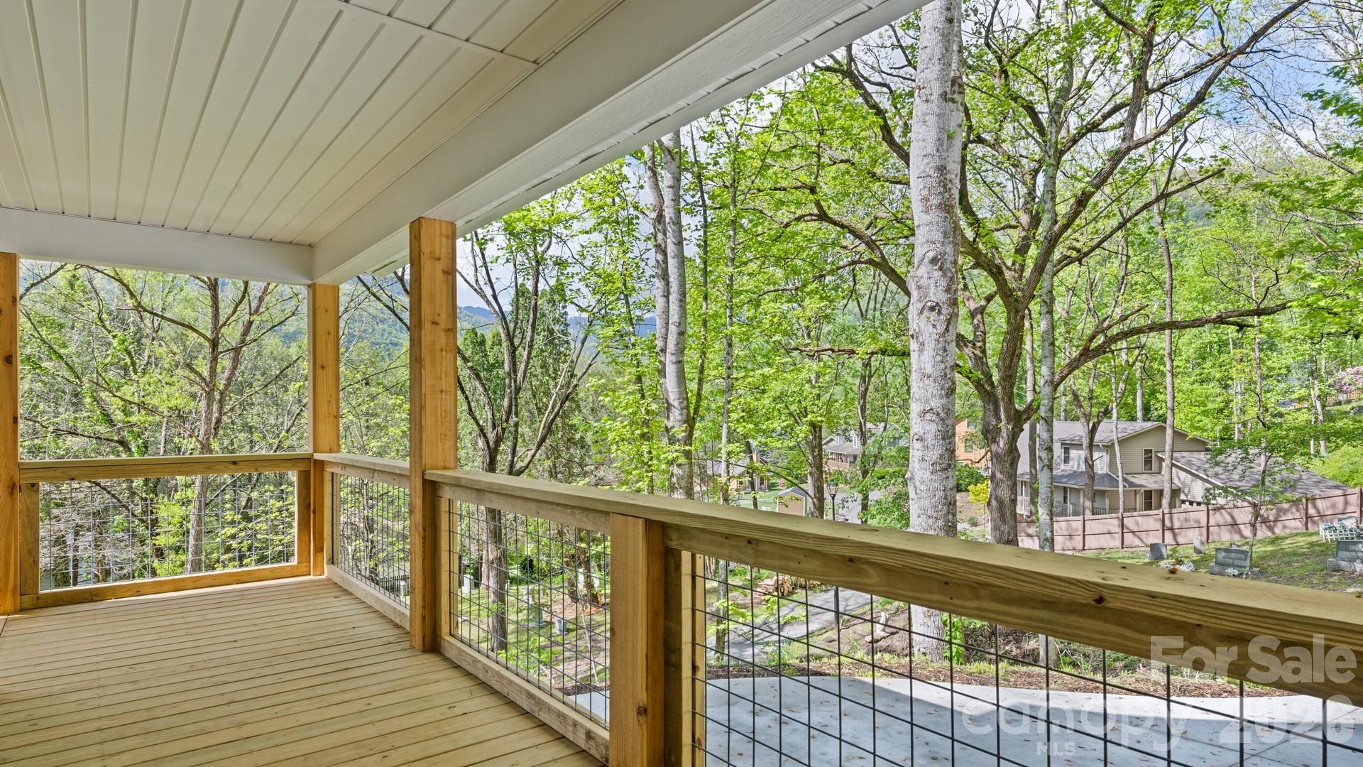 106 Silverleaf Circle Maggie Valley NC 28751