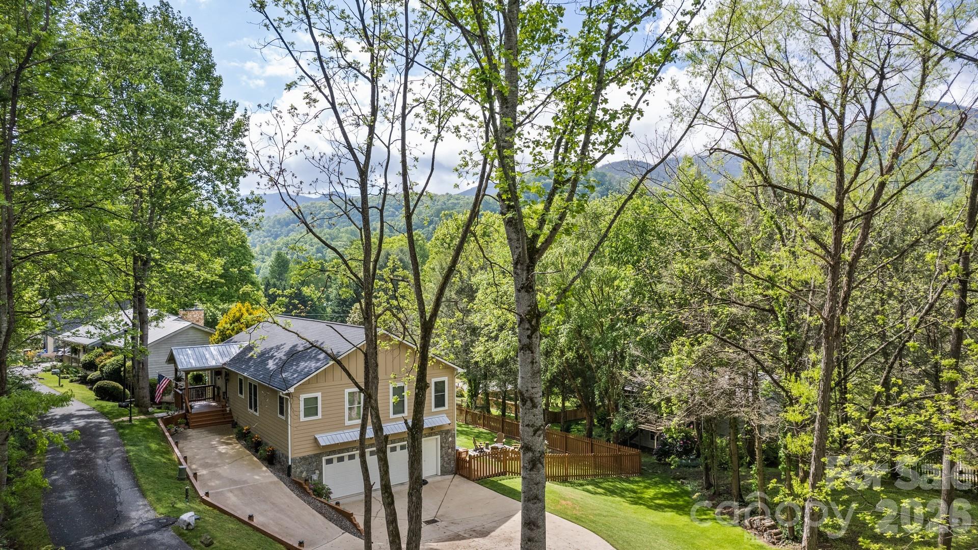 106 Silverleaf Circle Maggie Valley NC 28751