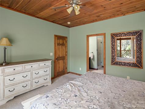 117 Sunrise Ridge Court Sapphire NC 28774