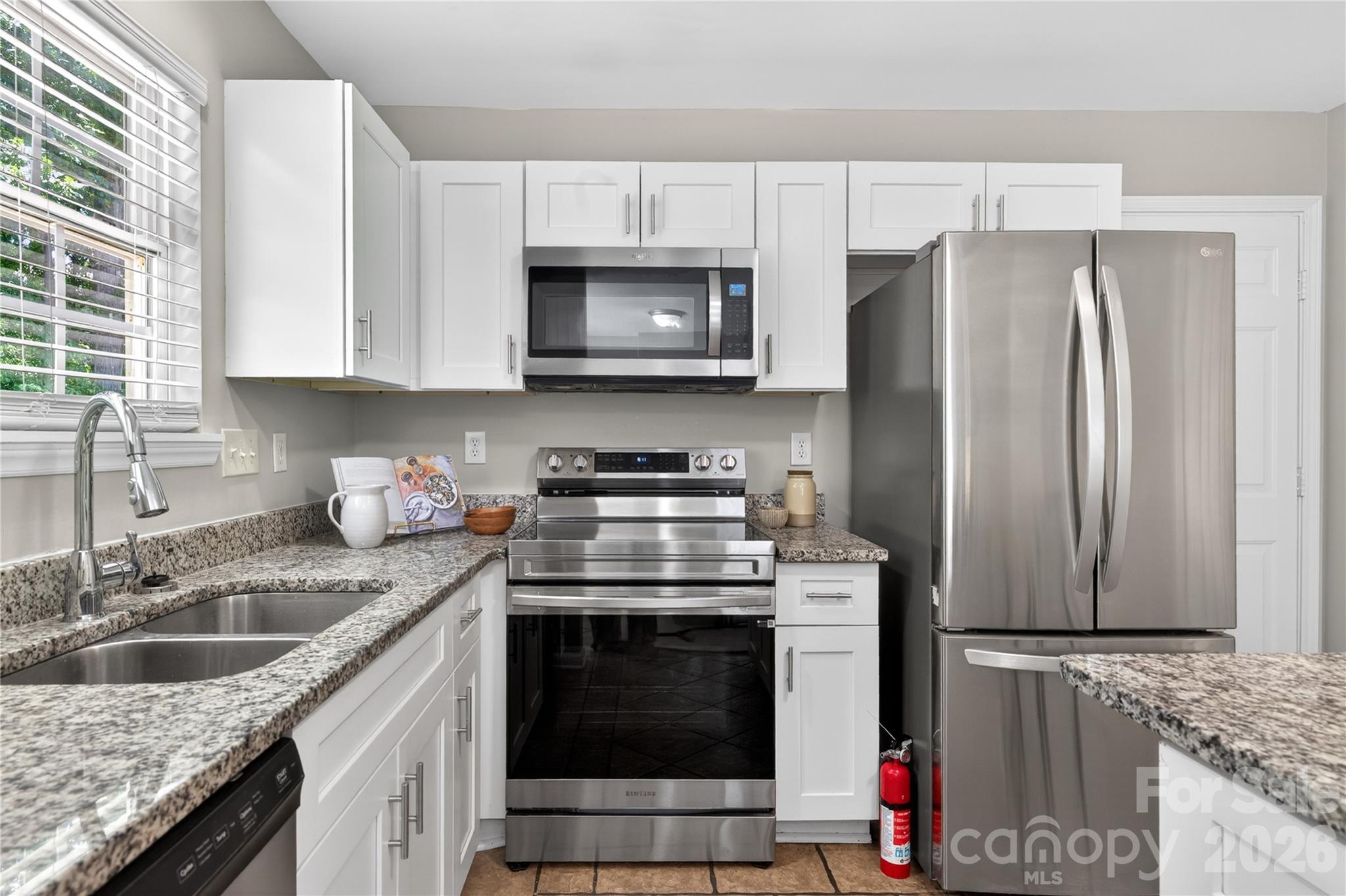 12624 Cardinal Woods Drive Pineville NC 28134