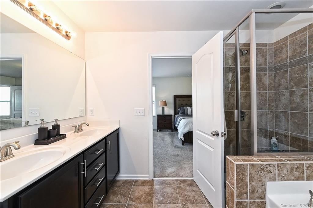 14833 Dungannon Court Charlotte NC 28278