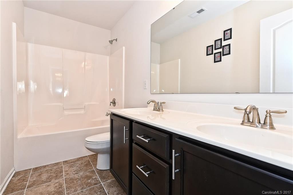 14833 Dungannon Court Charlotte NC 28278