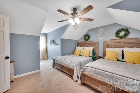 10 High Meadows Drive Candler NC 28715
