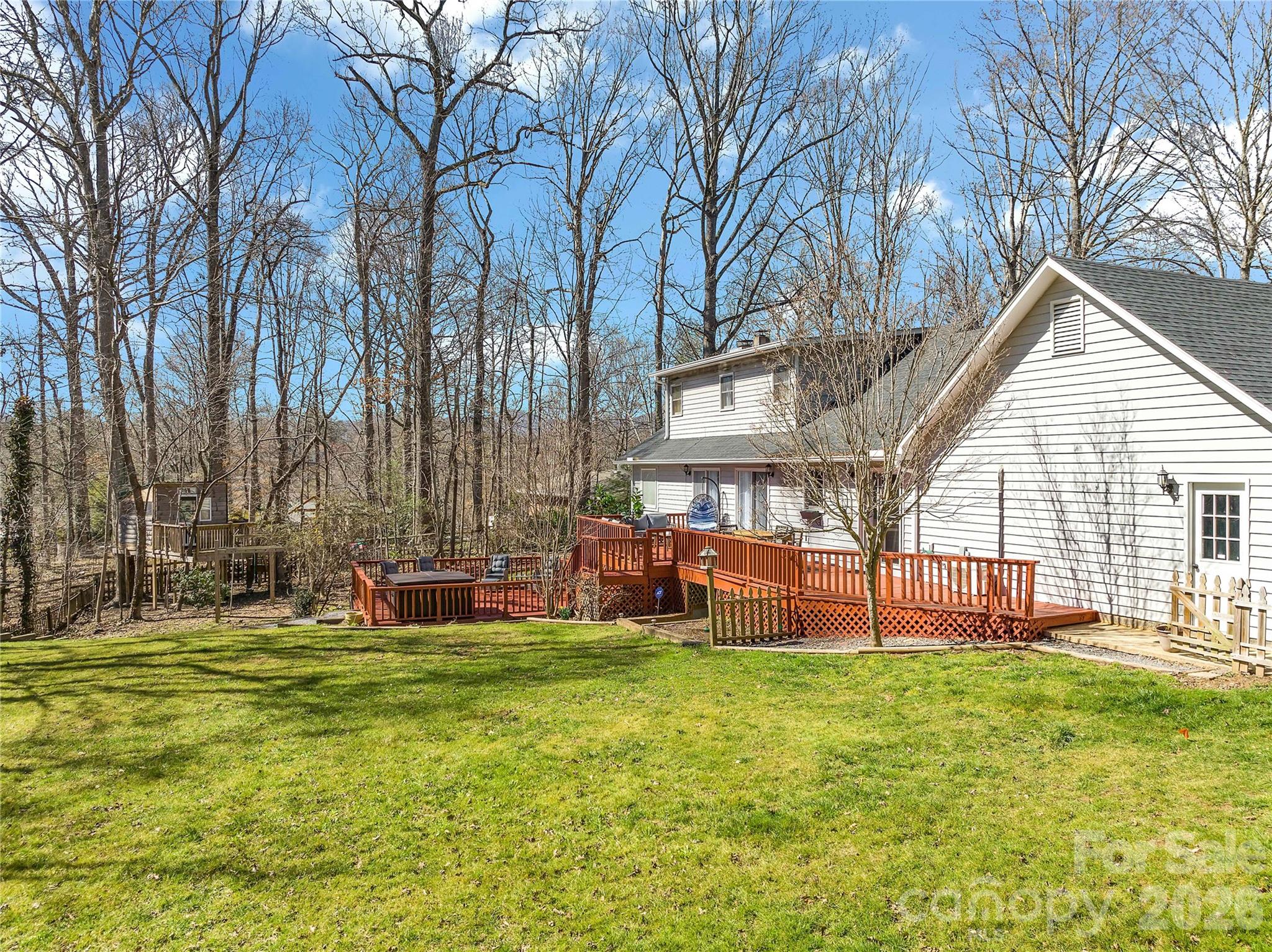 10 High Meadows Drive Candler NC 28715