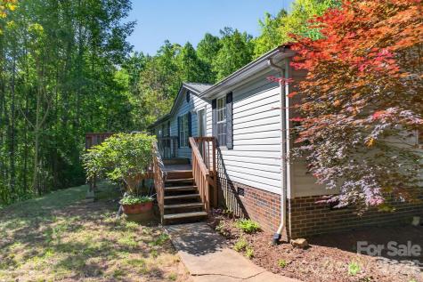 2324 Alfred Hartley Road Lenoir NC 28645