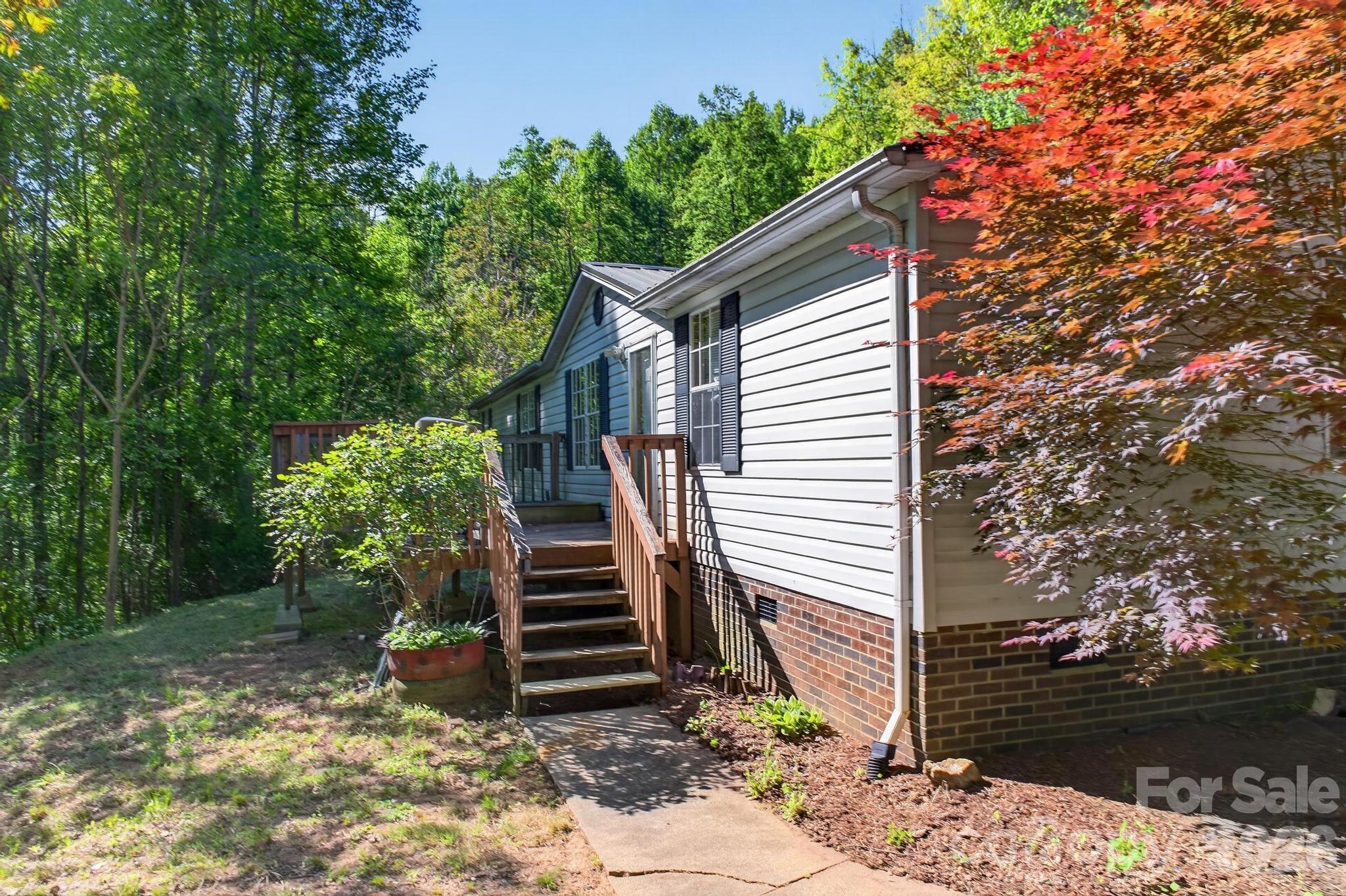 2324 Alfred Hartley Road Lenoir NC 28645